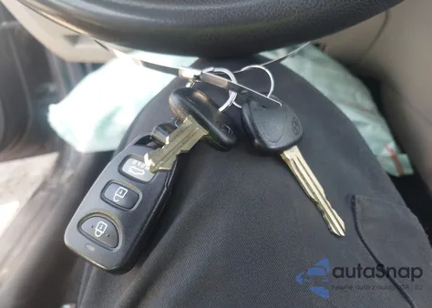 2020 Hyundai Elantra Se z USA, uszkodzony, nr VIN KMHD74LF5LU012061